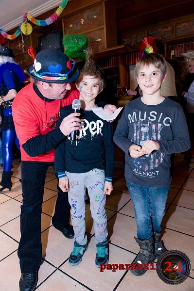 2016-02-07-niederdorfer-fasching-umzug-2016-paparazzi419.jpg - Thomas Hude